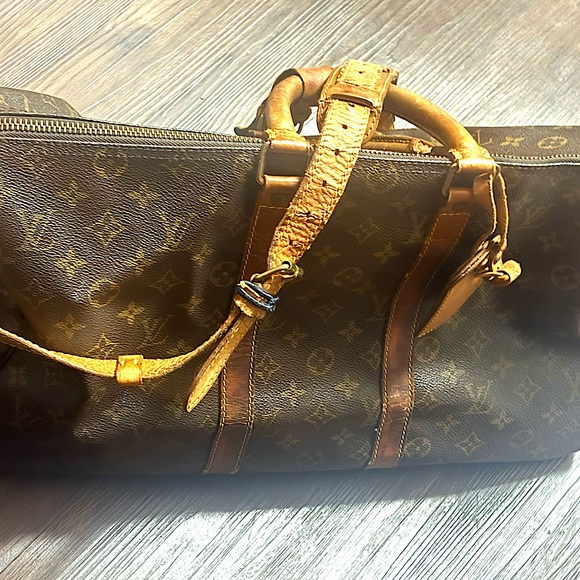 Louis Vuitton Monogram LV Keepall 45 handbag Brown Travel Duffle Bag. A Beauty! - Picture 5 of 15